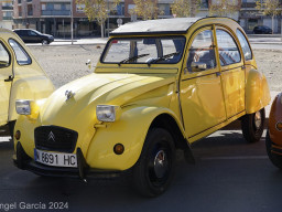 Concentración de coches 2CV 2024